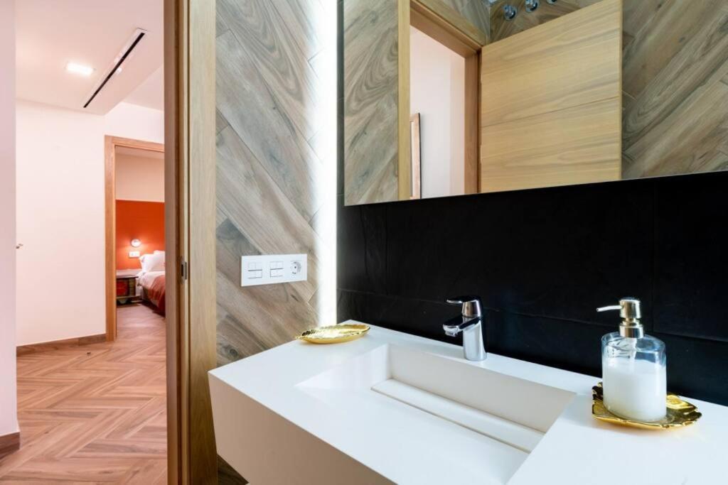 Murillo Fantastic Apartment Downtown Sevilla מראה חיצוני תמונה